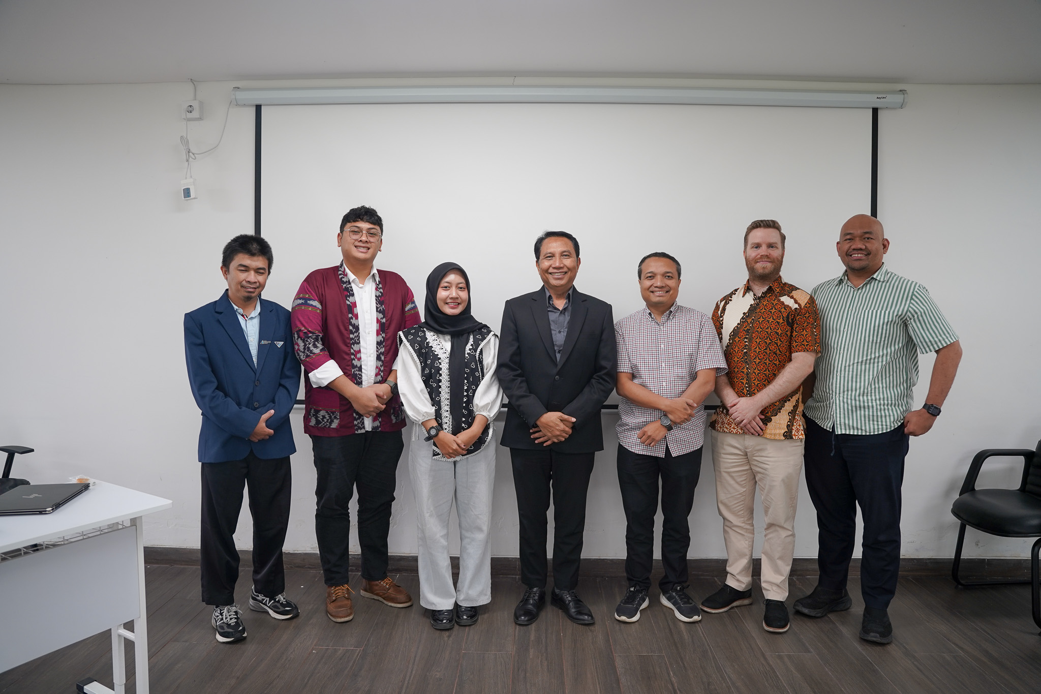 research/carousels/2ME07999 - 20260305135803.jpg